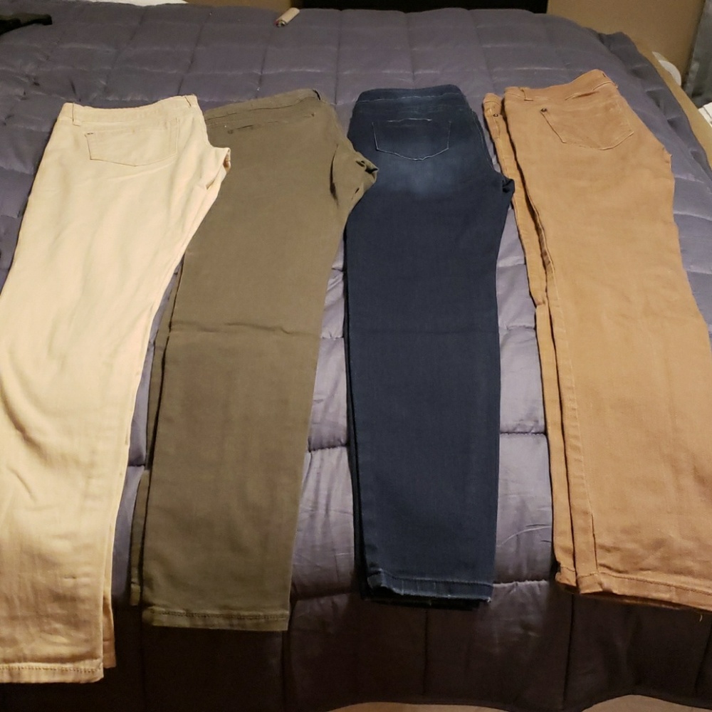 Lot of jeans